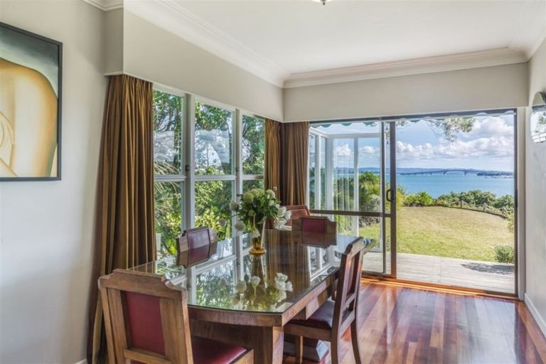 Photo of property in 92d Ngataringa Road, Devonport, Auckland, 0624