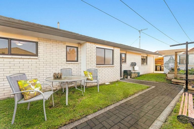 Photo of property in 4 Fuchsia Place, Mount Maunganui, 3116