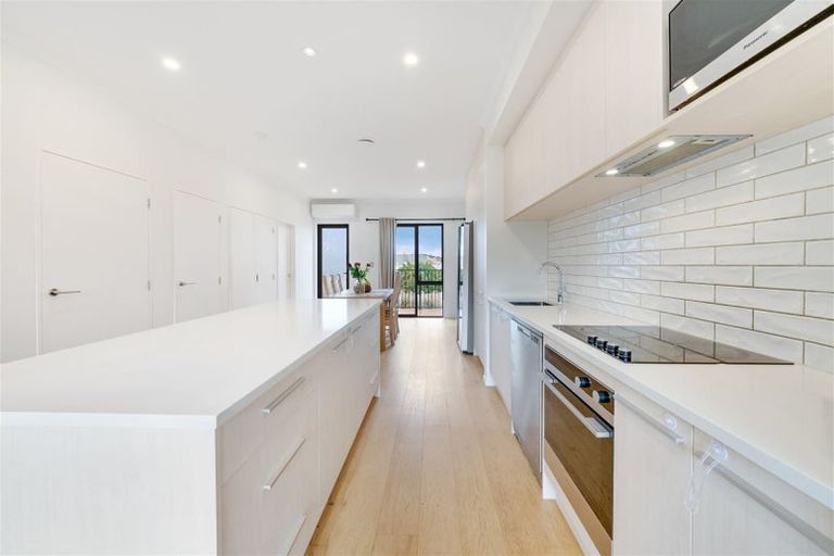 Photo of property in 45 Mahalo Avenue, Wiri, Auckland, 2104