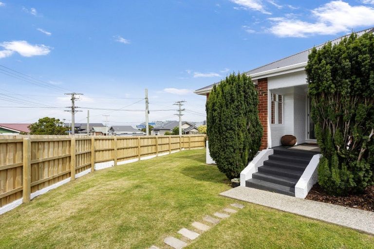 Photo of property in 1 Spencer Street, Andersons Bay, Dunedin, 9013