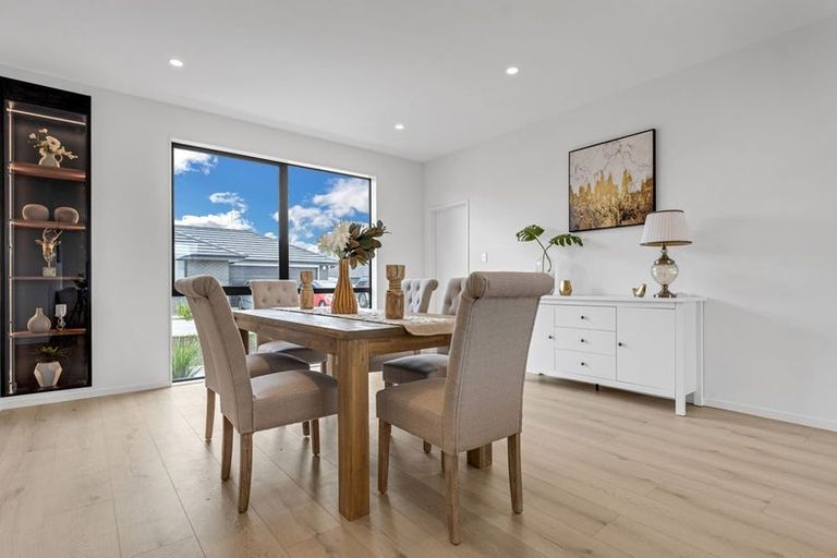 Photo of property in 121 Hitchen Road, Pokeno, 2402