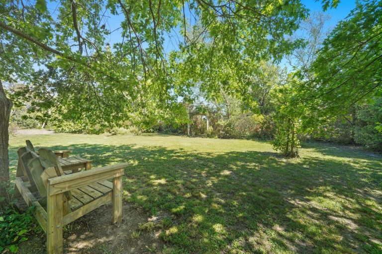 Photo of property in 128 Amberley Beach Road, Amberley, 7481