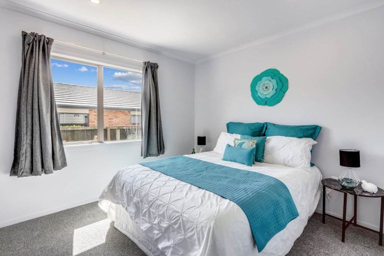 Photo of property in 16 Kedge Drive, Mangawhai, 0505