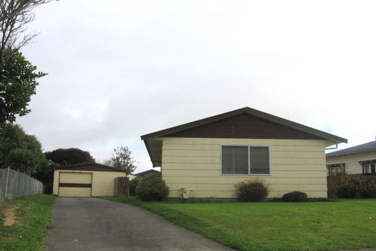 Photo of property in 36 Clarke Avenue, Highbury, Palmerston North, 4412