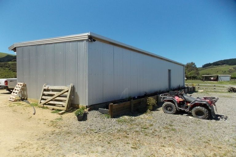 Photo of property in 349 Turitea Road, Turitea, Palmerston North, 4472