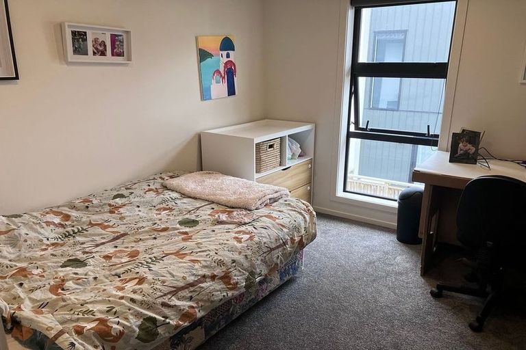 Photo of property in 8/28 Fitzherbert Road, Wainuiomata, Lower Hutt, 5014