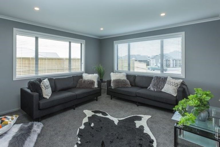 Photo of property in 102 Ledbury Drive, Rolleston, 7615