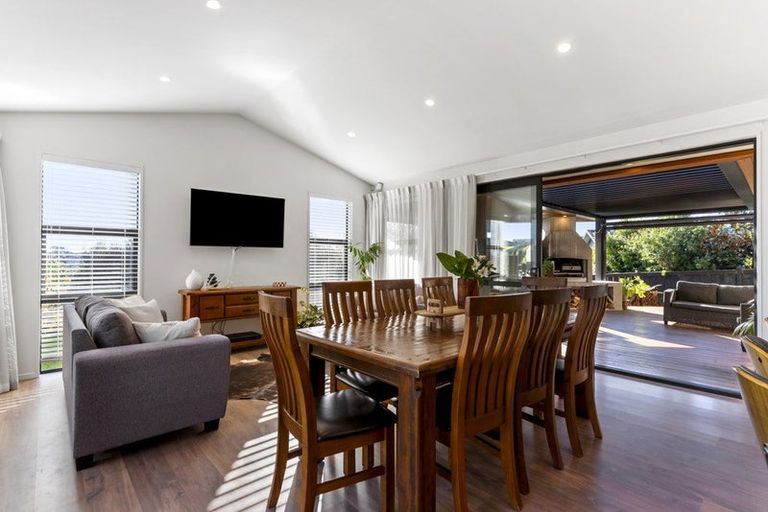 Photo of property in 61 Lisle Farm Drive, Pukekohe, 2120