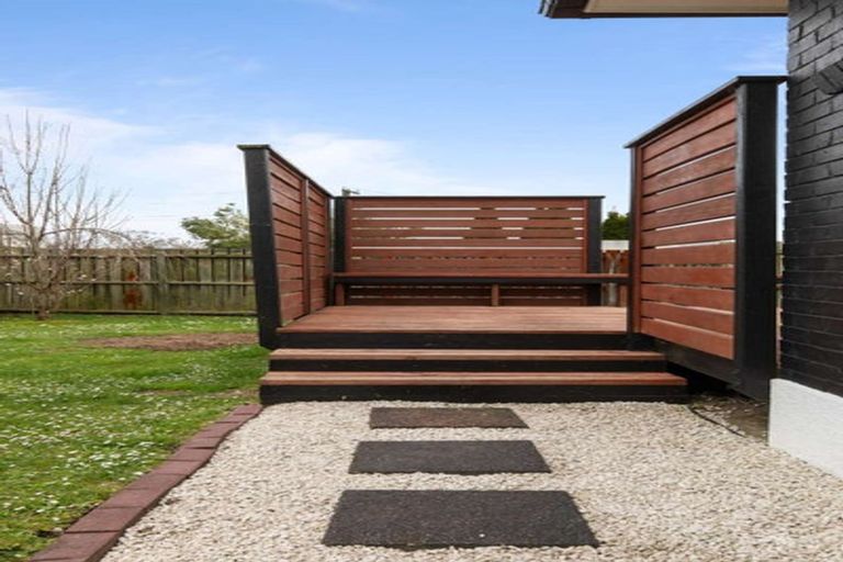 Photo of property in 15 Sunrise Avenue, Owhata, Rotorua, 3010