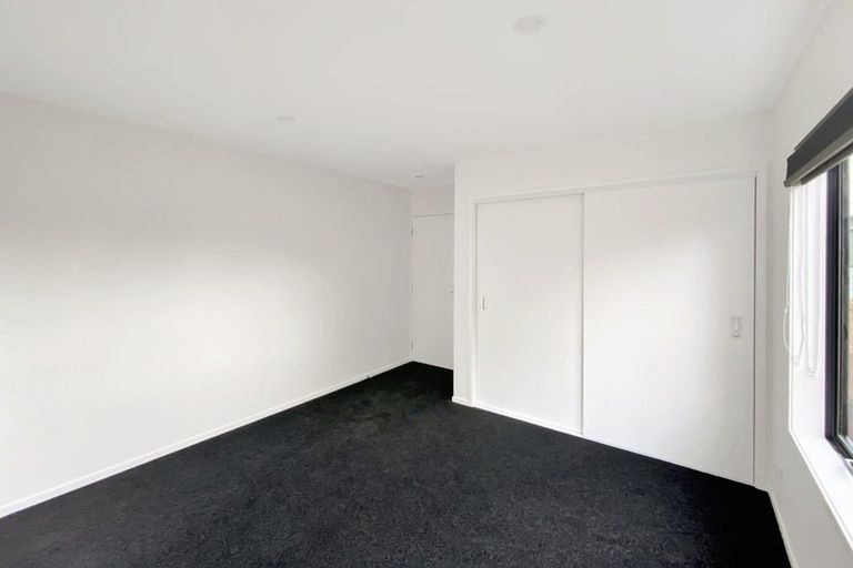 Photo of property in 15b Akehurst Avenue, New Lynn, Auckland, 0600