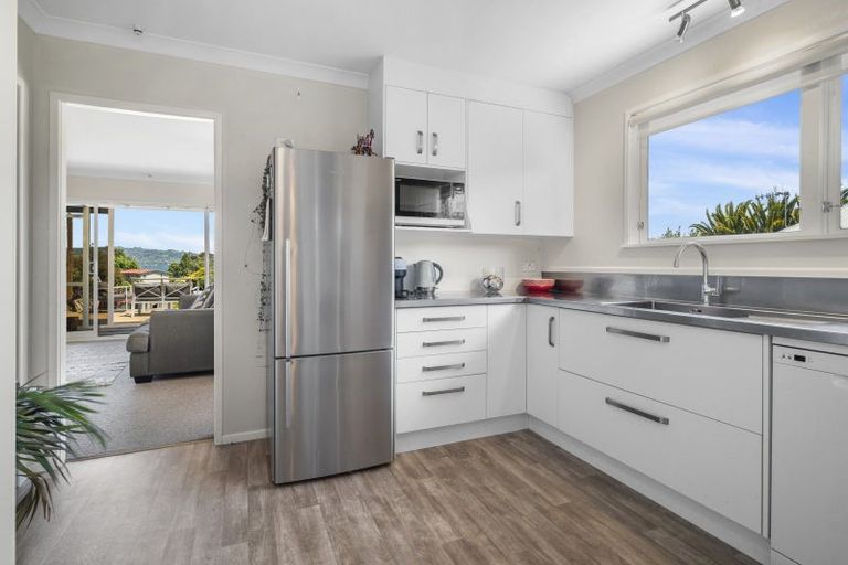 Photo of property in 54 Tremaine Avenue, Two Mile Bay, Taupo, 3330