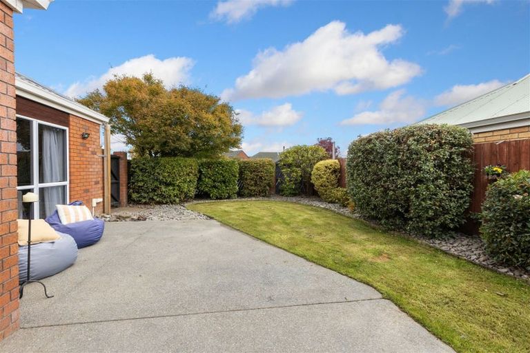 Photo of property in 8 Thornlea Place, Halswell, Christchurch, 8025