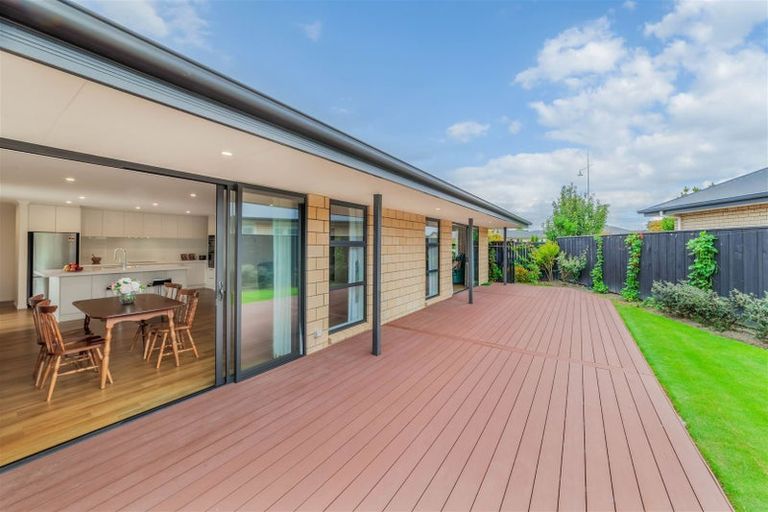 Photo of property in 8 Murfitt Street, Pegasus, 7612