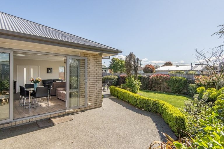 Photo of property in 16a Epsom Road, Sockburn, Christchurch, 8042