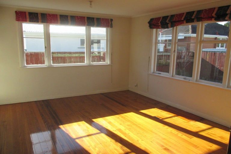 Photo of property in 122a Rugby Street, Awapuni, Palmerston North, 4412