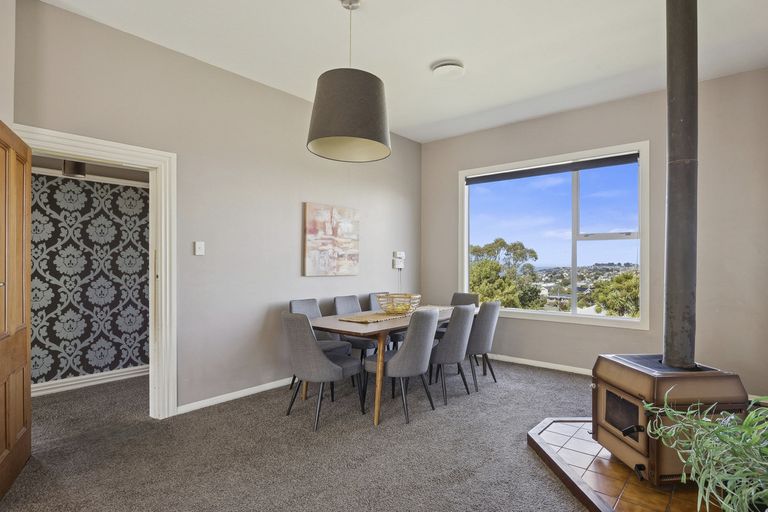 Photo of property in 17 Carnarvon Street, Belleknowes, Dunedin, 9011