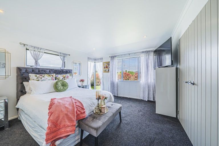 Photo of property in 28a Jules Crescent, Bell Block, New Plymouth, 4312