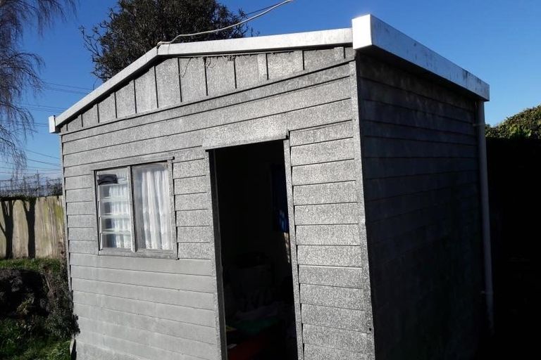 Photo of property in 64 Moffett Street, Islington, Christchurch, 8042