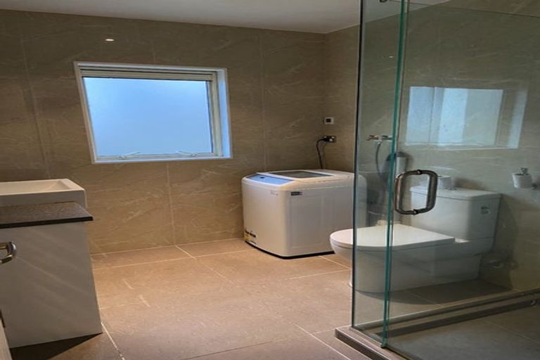 Photo of property in 36a Silver Moon Road, Albany Heights, Auckland, 0632