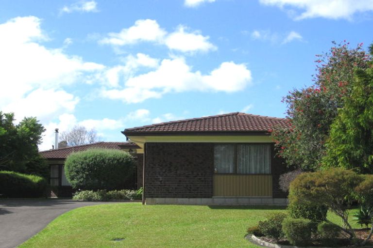 Photo of property in 26 Frank Evans Place, Henderson, Auckland, 0610