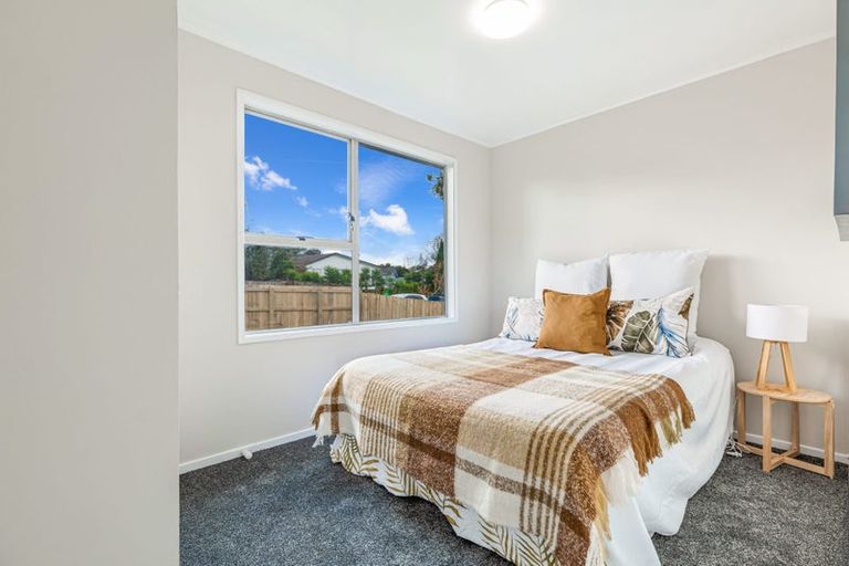 Photo of property in 13 Cherry Tree Place, Massey, Auckland, 0614