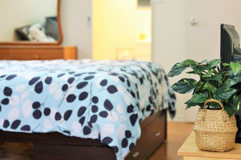 Photo of property in Krisley Court, 25/6 Ambrico Place, New Lynn, Auckland, 0600