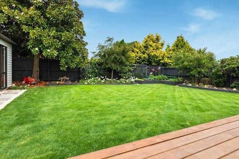 Photo of property in 8 Armitage Street, Bishopdale, Christchurch, 8053