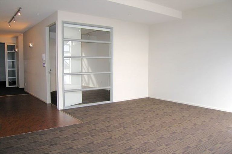 Photo of property in Vespa Apartments, 404/20 Hanson Street, Mount Cook, Wellington, 6021