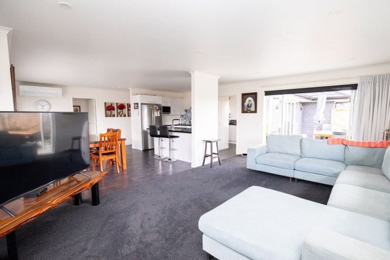 Photo of property in 8 Costello Drive, Ngatea, 3503