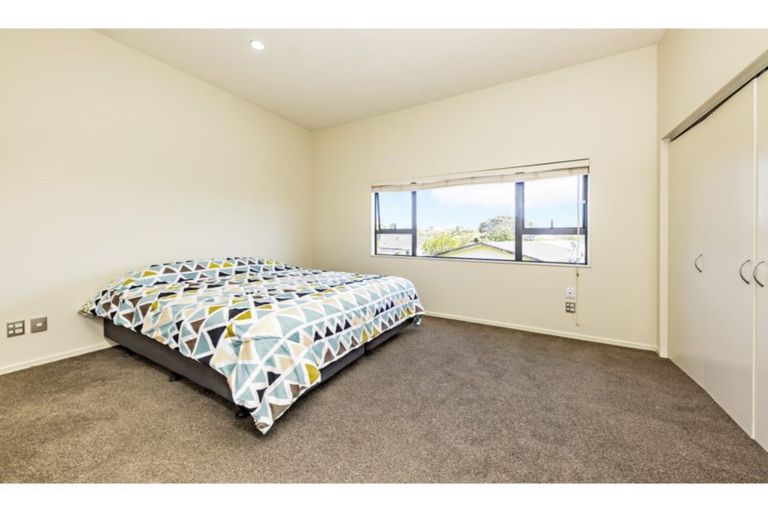 Photo of property in 5v Dryden Place, Mount Wellington, Auckland, 1051