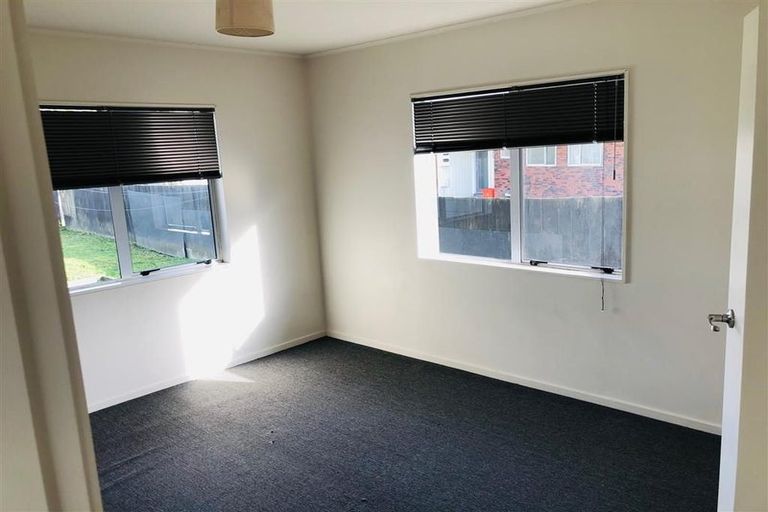 Photo of property in 40 Wickman Way, Mangere East, Auckland, 2024