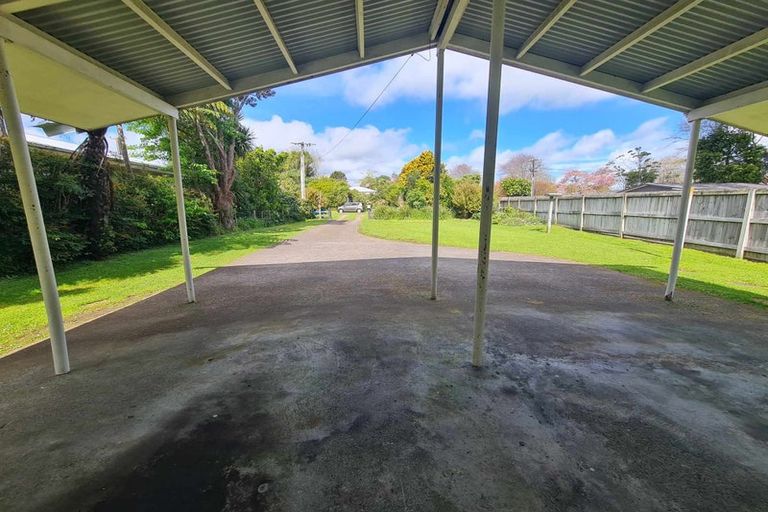 Photo of property in 32ab Old South Road, Okato, 4335