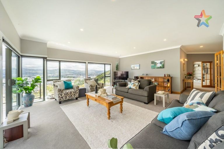 Photo of property in 69 Howard Road, Point Howard, Lower Hutt, 5013