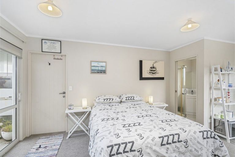 Photo of property in 19 Carina Way, Whitianga, 3510