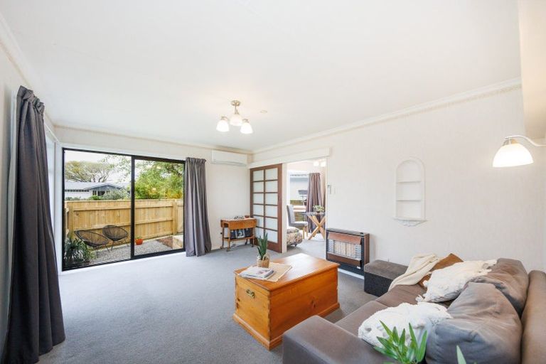 Photo of property in 5 Mudgway Place, Awapuni, Palmerston North, 4412