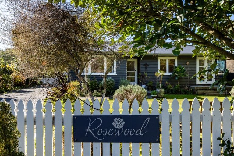 Photo of property in 190 Onehunga Road, Bay View, Napier, 4182