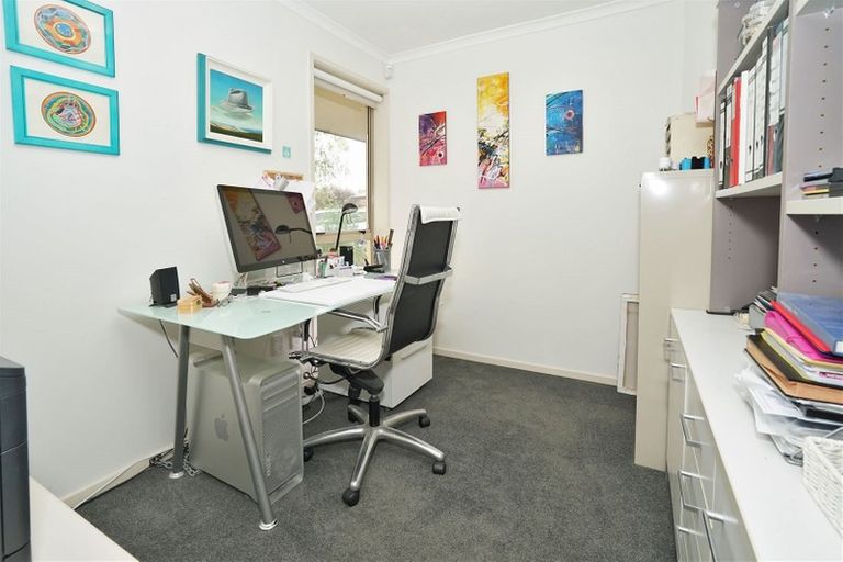 Photo of property in 32 Callum Brae Drive, Rototuna, Hamilton, 3210