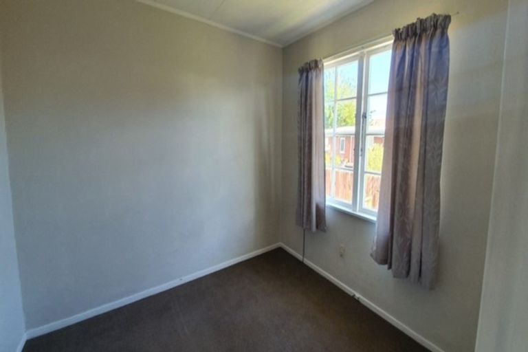 Photo of property in 16 Cambridge Street, Gonville, Whanganui, 4501
