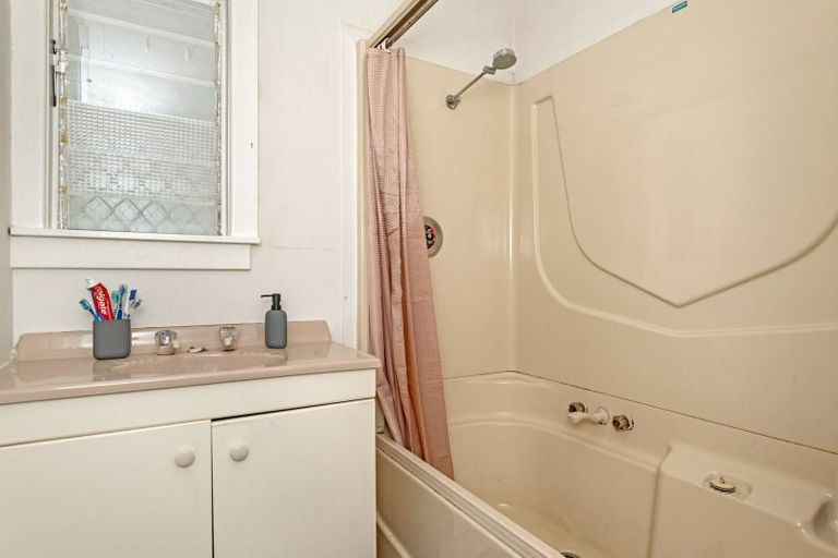 Photo of property in 15 Grundy Street, Mangapapa, Gisborne, 4010