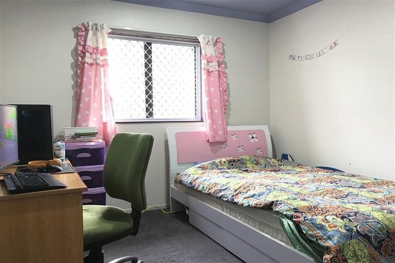 Photo of property in 21a Watson Place, Papatoetoe, Auckland, 2025