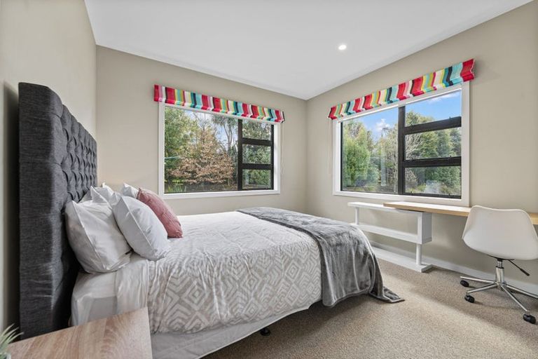 Photo of property in 67 Lomond Grove, Acacia Bay, Taupo, 3385