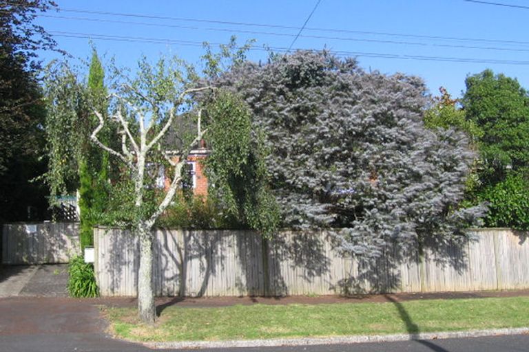 Photo of property in 6 Manapau Street, Meadowbank, Auckland, 1072