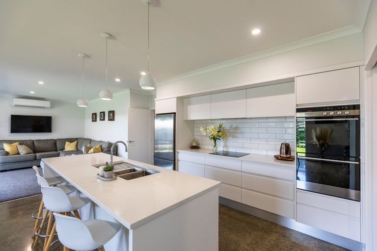 Photo of property in 34 Pelorus Avenue, Poraiti, Napier, 4112