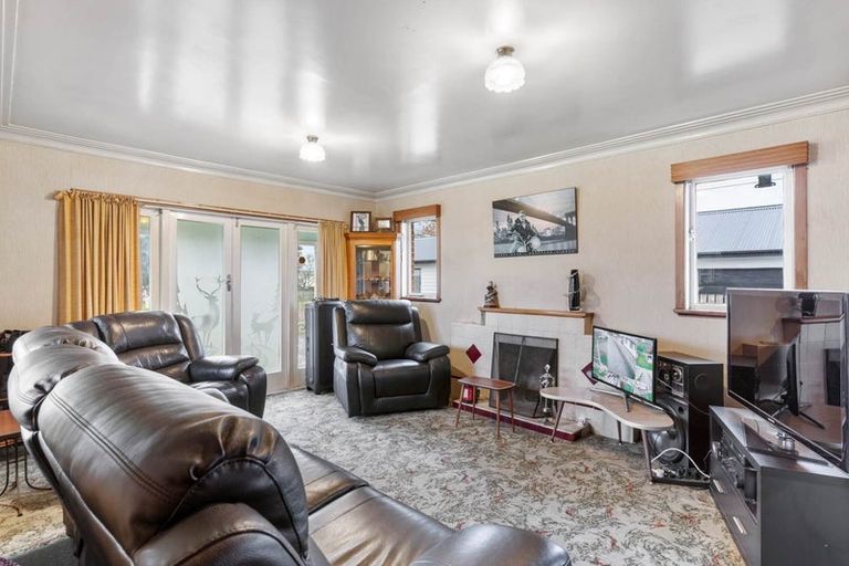 Photo of property in 49 Cosgrave Road, Papakura, 2110