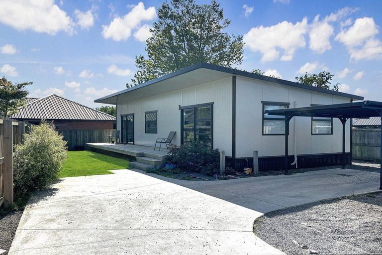 Photo of property in 56 Hoani Street, Northcote, Christchurch, 8052