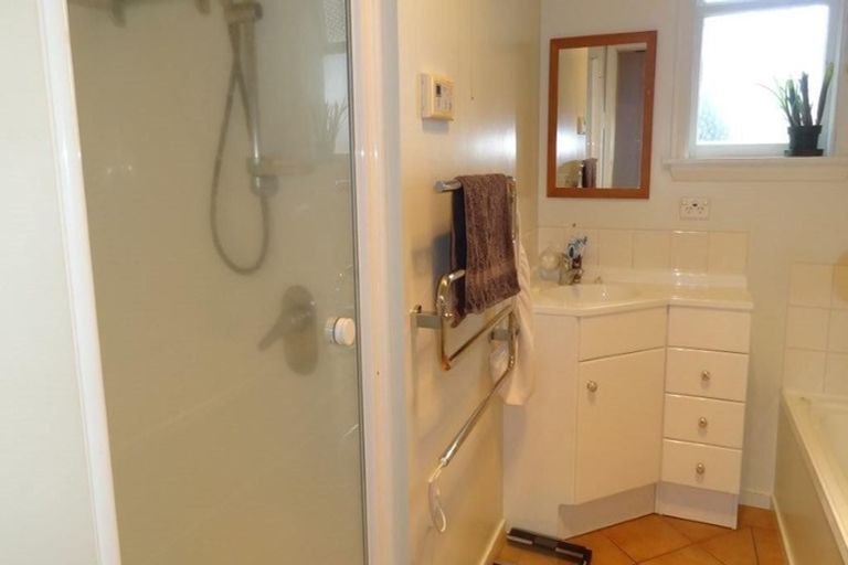 Photo of property in 33 Farrington Avenue, Bishopdale, Christchurch, 8053