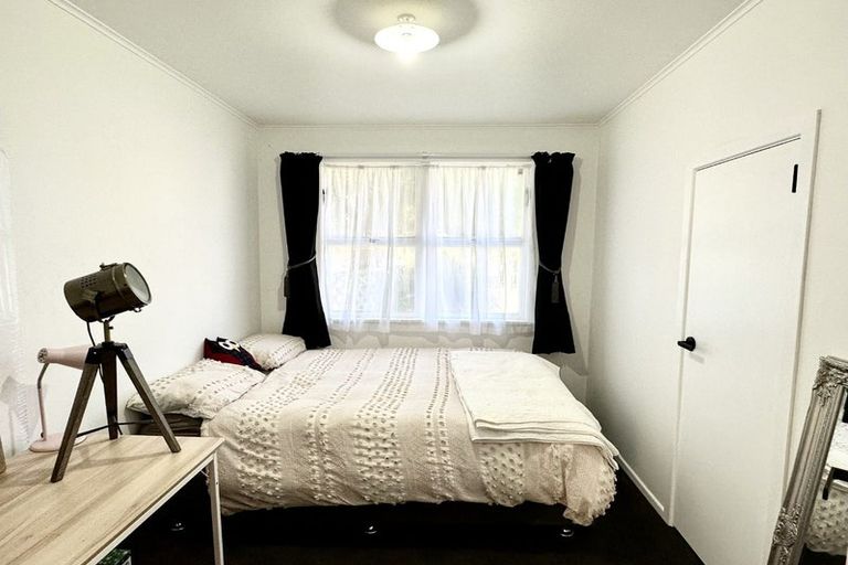 Photo of property in 1 Carrington Avenue, Hillcrest, Hamilton, 3216