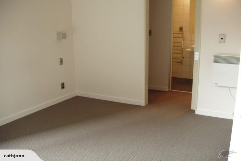 Photo of property in The Wellington Suites, 383/233 Cuba Street, Te Aro, Wellington, 6011