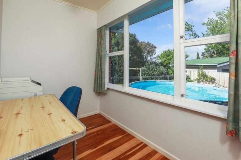Photo of property in 23 English Street, St Andrews, Hamilton, 3200