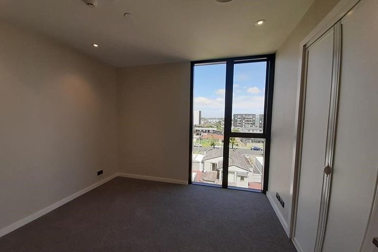 Photo of property in 306/28 Killarney Street, Takapuna, Auckland, 0622